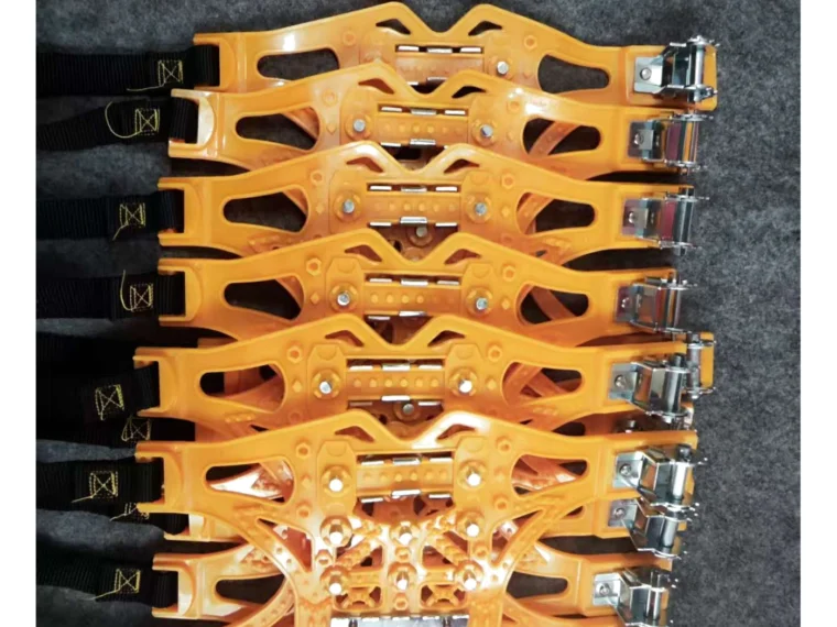Twin Lion Plate Snow Chain — 6-Piece Set — APC-02 Twin Lion Plate Snow Chain — 6-Piece Set — APC-02