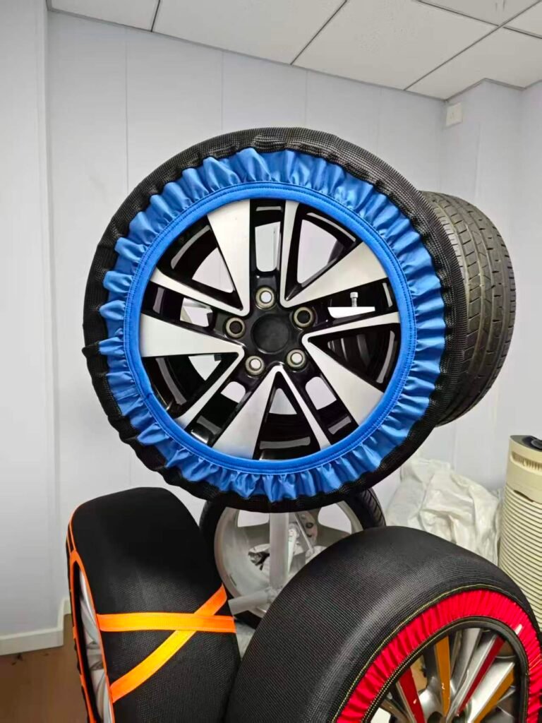 Snow Tyre Socks 黑蓝蓝 (1)
